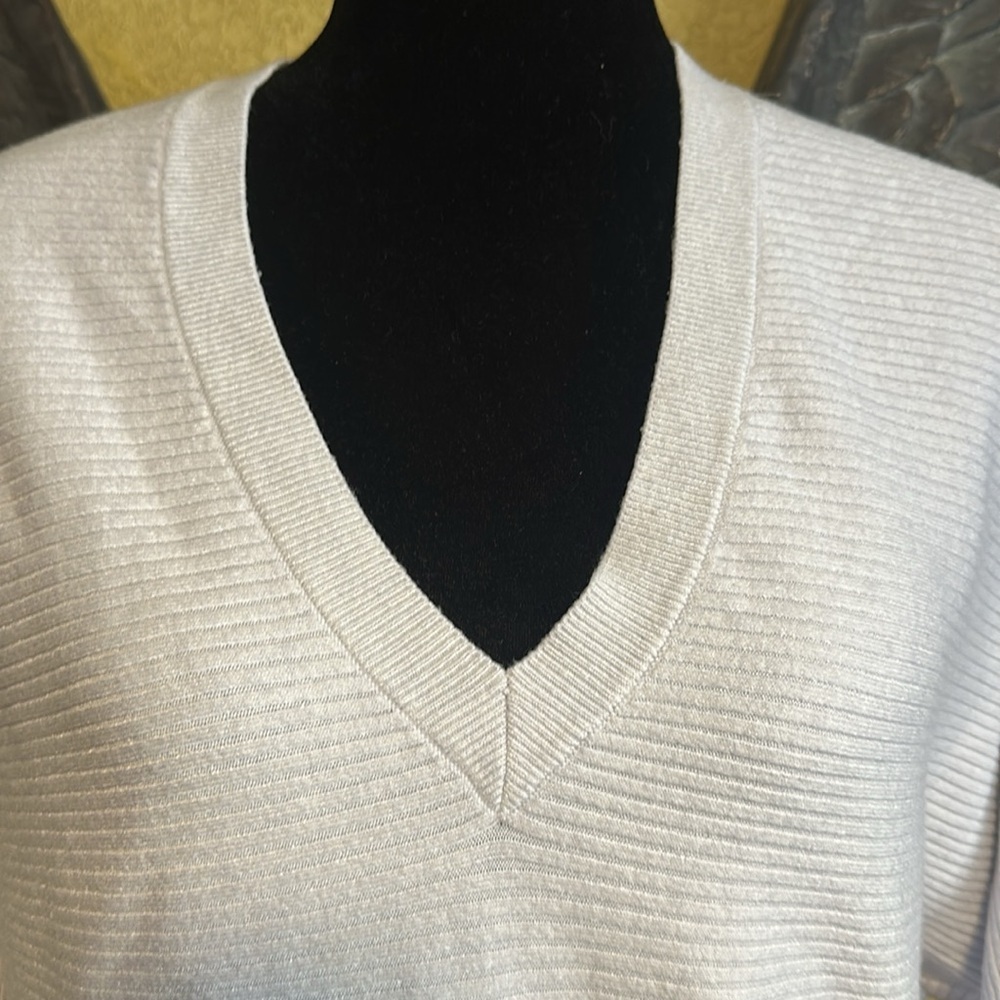 Dynamite VNeck Ribbed Cardigan Style Sweater - Picture 4 of 8